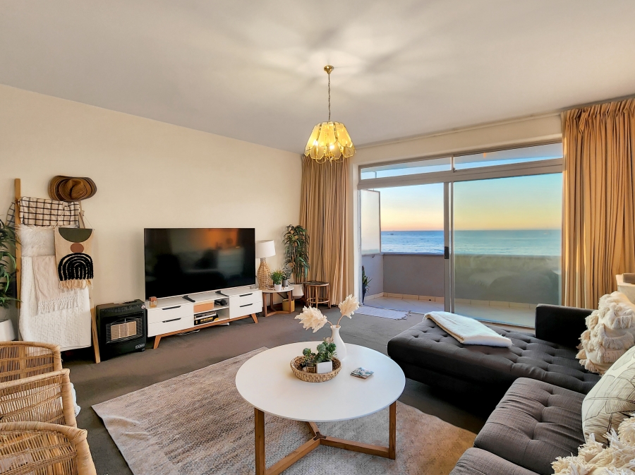 3 Bedroom Property for Sale in Sea Point Western Cape